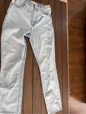Abercrombie & Fitch Light Blue High-Rise Slim Straight Jeans thumbnail 5