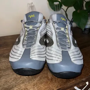 Ryka Women Size 10 Studio D Nitracel Comfort Athletic Shoes‎ Gray Laces thumbnail 7