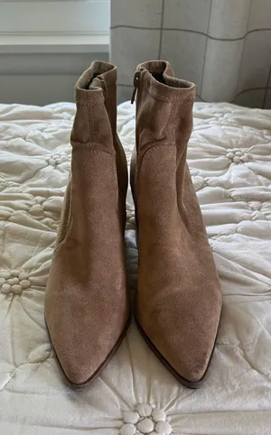 Steve Madden Touchdown Boots thumbnail 4