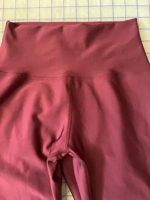 Peloton Flex Leggings in Burgundy Together We‎ Go Far Size S thumbnail 3