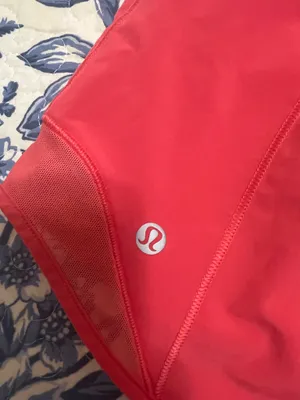Lululemon Hotty Hot Shorts 4" thumbnail 2