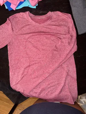 Lululemon Long Sleeve thumbnail 1
