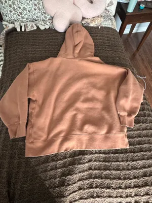 Aritzia TNA hoodie thumbnail 4