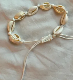 Shell Bracelet Anklet Boutique thumbnail 1
