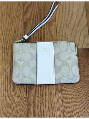 NWT Coach Corner Zip Wristlet Signature Canvas Stripe thumbnail 2