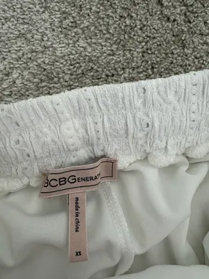 BCBGeneration White Eyelet Shorts thumbnail 4