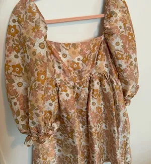Storia Floral Puff Sleeve Dress thumbnail 1