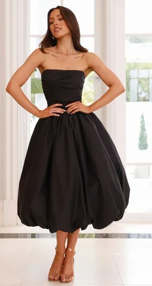 NWT!! HELLO MOLLY Upon A Cloud Strapless Bubble Midi Dress Solid Black X-Small‎ thumbnail 1