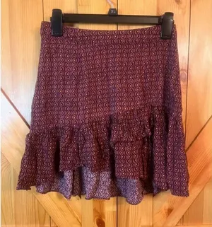 Free people skirt size 2 geometric design ruffle (3652)￼ thumbnail 1