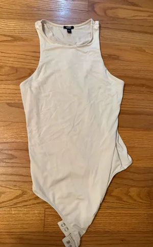 Express cream body suit thumbnail 1