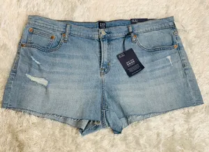 NWT Gap Stretch Light Wash Jean Shorts 3" Short Sz 34 thumbnail 1