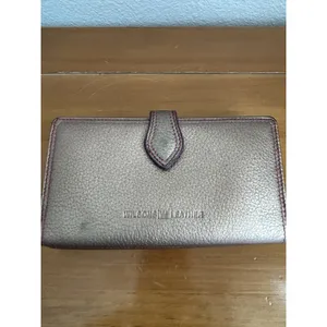Vtg Wilsons Leather Bifold Wallet For‎ Women Leather Rose Gold Tone thumbnail 4