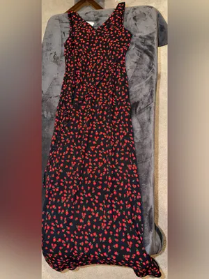 Princess Polly Nellie Maxi Dress Black/Red Floral Size 4 New with tag thumbnail 10