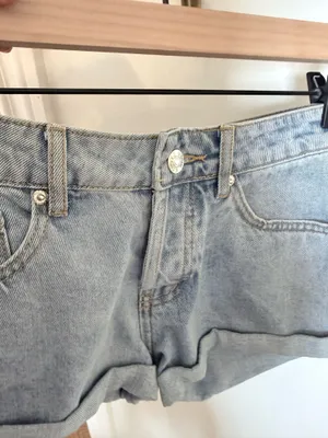 Edikted Low-Rise Jean Shorts thumbnail 4