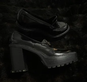 Steve Madden Kassidy Platform Chunky Loafers 9.5 Shoes Patent Leather Penny Loaf thumbnail 1