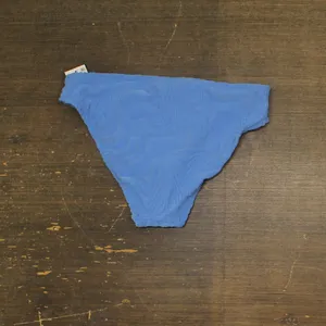NWT Bar III Textured Shirred-Side Bikini Swim Bottom MBHW24550 Cobalt Blue M thumbnail 2