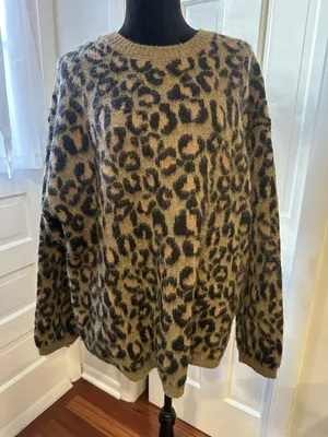 Klesis Leopard Sweater SizeM/L Brown Black Fuzzy Runs Big~Fits Like Oversized XL thumbnail 1