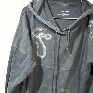 Taylor Swift Reputation Spirit Jersey Official Black Hooded Pullover‎ Size Small thumbnail 2