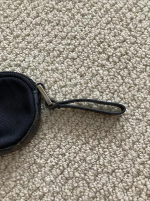 Gucci Black Canvas Zippered Pouch Bag Mini Metal Logo Plate Cosmetic GUC thumbnail 6