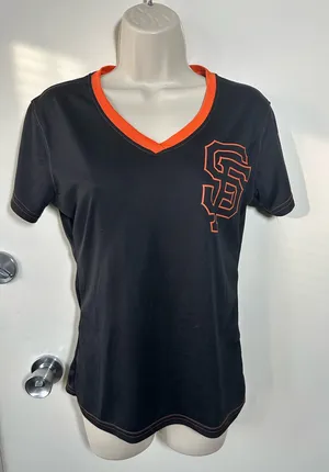 San Francisco Giants Women's Black and Orange V-Neck T-Shirt thumbnail 1