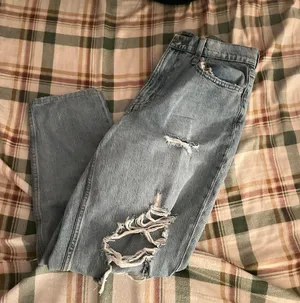 Aeropostale Curvy Mom jeans thumbnail 1