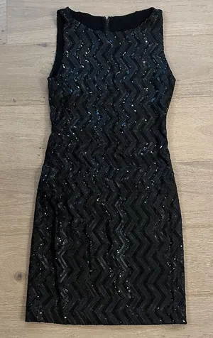 Alice and Olivia Elegant Black Sequin Dress thumbnail 1
