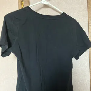 FINAL MARKDOWN Black Graphic V thumbnail 6