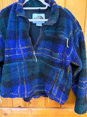 The Northface Extream Plaid Cropped Pullover size XL thumbnail 5