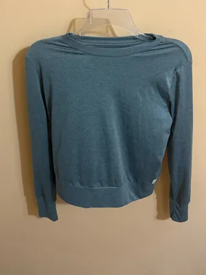 Vuori Daydream Crewneck Pullover in Blue thumbnail 3