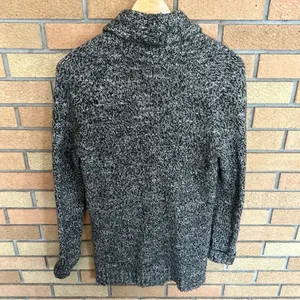 J. Crew Women’s Wool Cardigan Sweater Gray Shawl Collar Button Down Size Small thumbnail 3