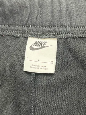 Nike Cuffed Black Sweatpants thumbnail 4