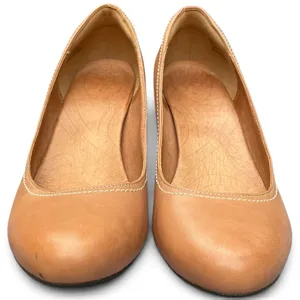 Clarks Indigo Purity Snow Tan Leather Wedge Pumps 9.5 Wooden Heel Casual thumbnail 8