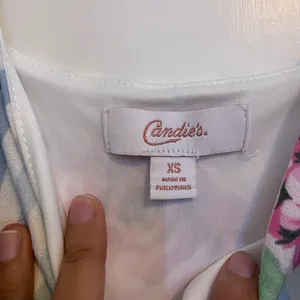 Candies Floral Romper (XS) thumbnail 4