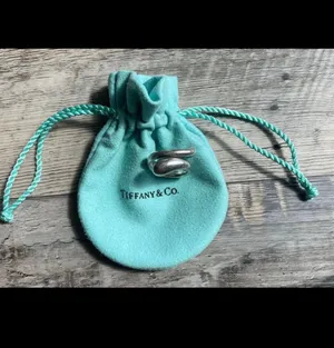 Tiffany & Co. Elsa Peretti Teardrop Ring thumbnail 3