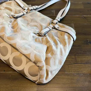 Vintage Coach Madison OP Art CC Logo Tote Shoulder Tan Signature Canvas Y2K Bag thumbnail 4