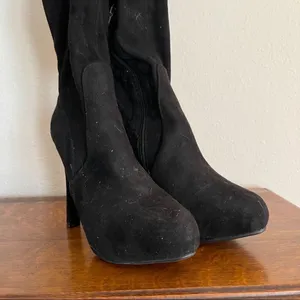 Black High Heeled Tall Boots‎ Black Size 7 thumbnail 6
