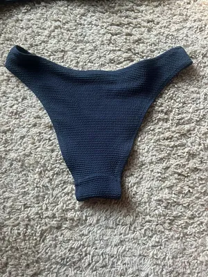 H&M Bikini thumbnail 3