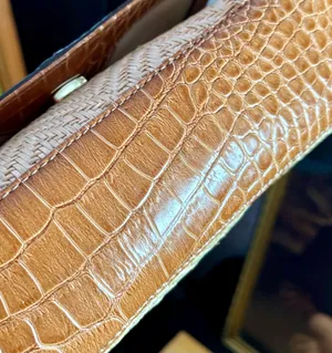 Liz Claiborne VTG 90s Boho Croc Embossed Synthetic Leather & Woven Straw Shoulder Bag thumbnail 8