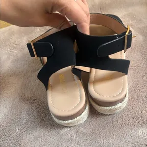 Dream Pairs Black Faux Suede Espadrille Platform Wedge Sandals Size 10 SDPW2359W thumbnail 2