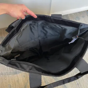Victoria’s Secret VS Shine tote bag NWT thumbnail 11