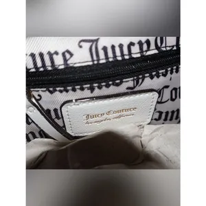 Women’s Juicy white Crossbody/ purse bag thumbnail 9