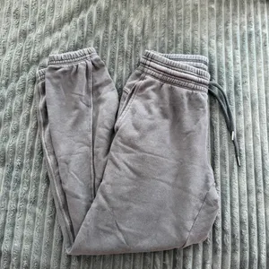Aerie The Chill Jogger Black thumbnail 4