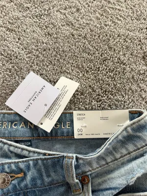 Mom Shorts Stretch American Eagle Denim thumbnail 2