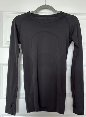 Lululemon x London Marathon Swiftly Tech Long Sleeve Waist Length thumbnail 1