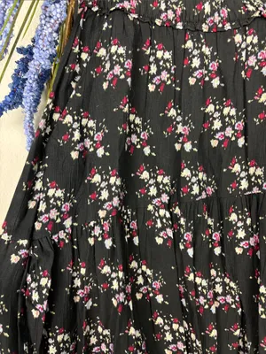 Universal Threads tiered Black Maxi Skirt with Pink & White Floral Print thumbnail 3