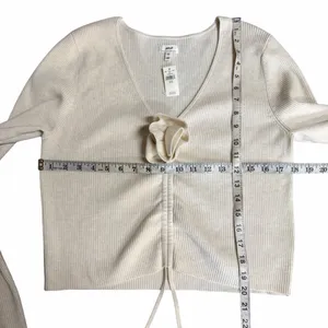 NEW Aerie Cropped Rosette Sweater Cream Size XL thumbnail 5