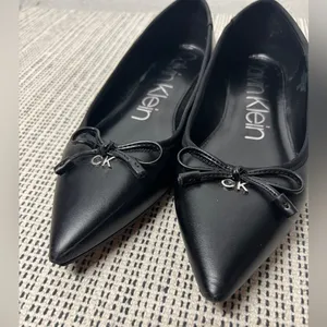 Calvin Klein black pointy ballet flats sz 8M thumbnail 4