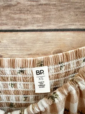 BP Crop Camisole Women’s Size XS Ivory Beige Picnic Check NWT thumbnail 3