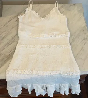 Olivaceous white dress thumbnail 1