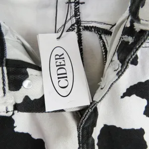 Cider Cow Print Straight Leg Jeans High Rise 90's Fit Mom Jeans Small 26" thumbnail 6